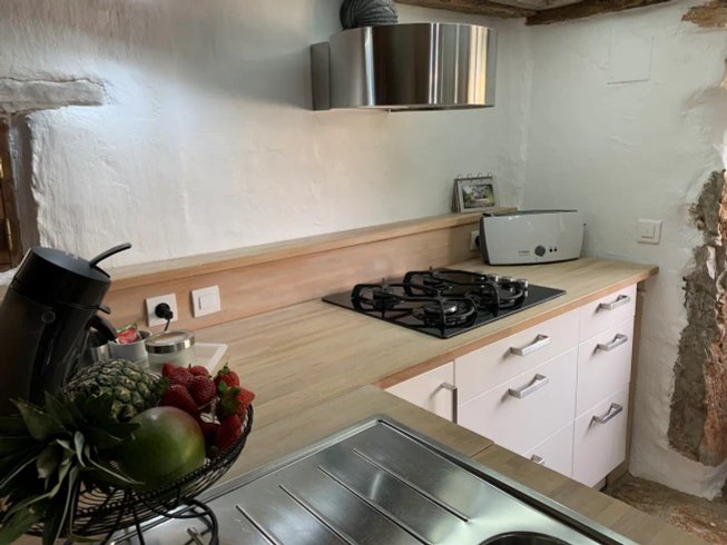 Hébergement AbracadaRoom : Lodge insolite avec spa privatif - Image 5