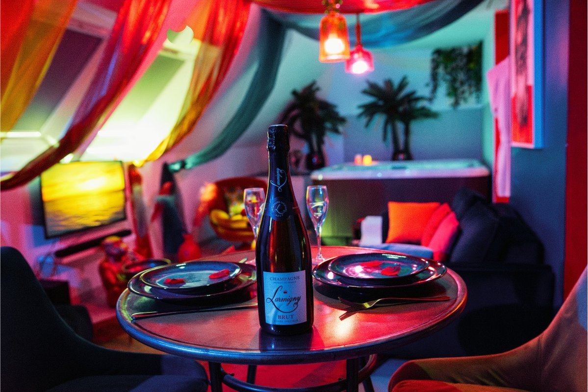 Suite Romantique le secret de Kama avec spa, sauna et douche bien être à Zuydcoote (15)