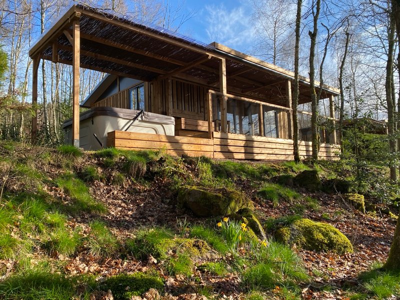 Hébergement AbracadaRoom : HY•Lødge Spa-6pers N°4 (Chalet nature avec spa privatif) - Image 1