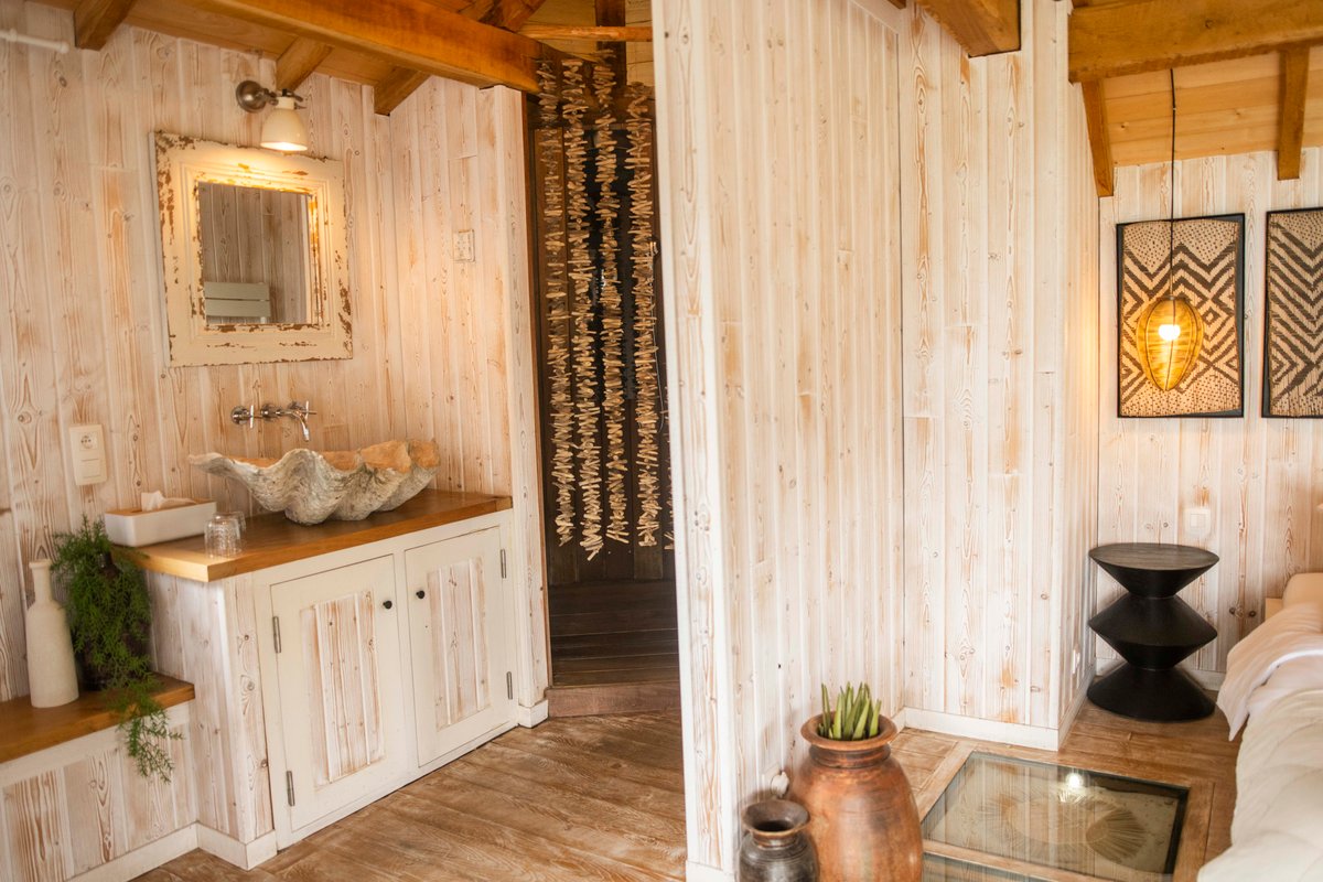 Cabane Château Biron & spa à Beaumontois En Perigord (12)