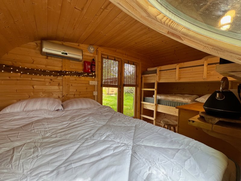 Hébergement AbracadaRoom : Barrel insolite dans le vignoble - Image 12