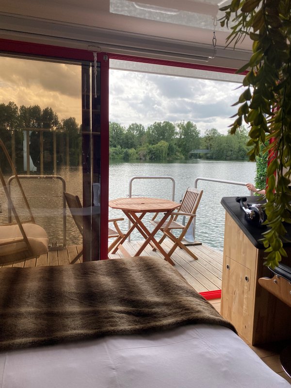 Stockholm & Spa à Saint-Martin-La-Garenne (39)