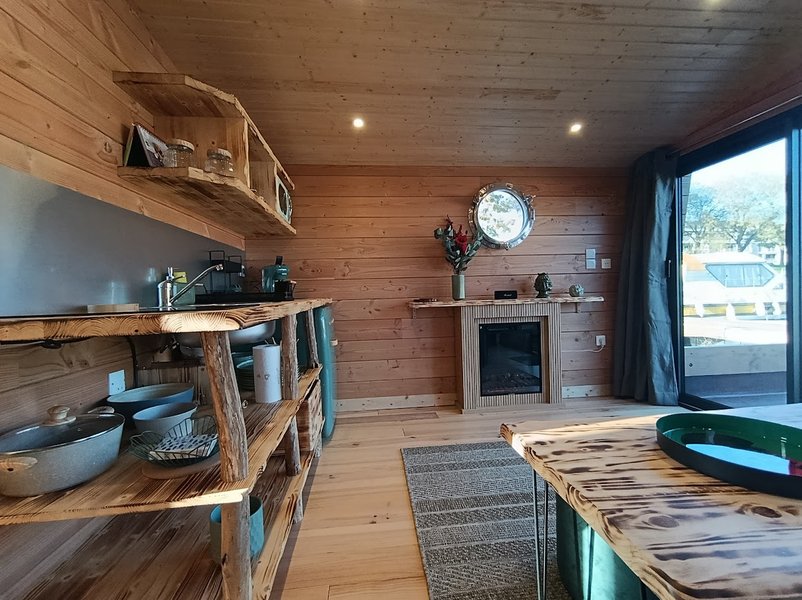 Hébergement AbracadaRoom : La Toue Belle de Maine - Image 4