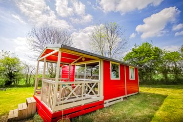 Chalet Rouge à Caumont-Sur-Aure (1)