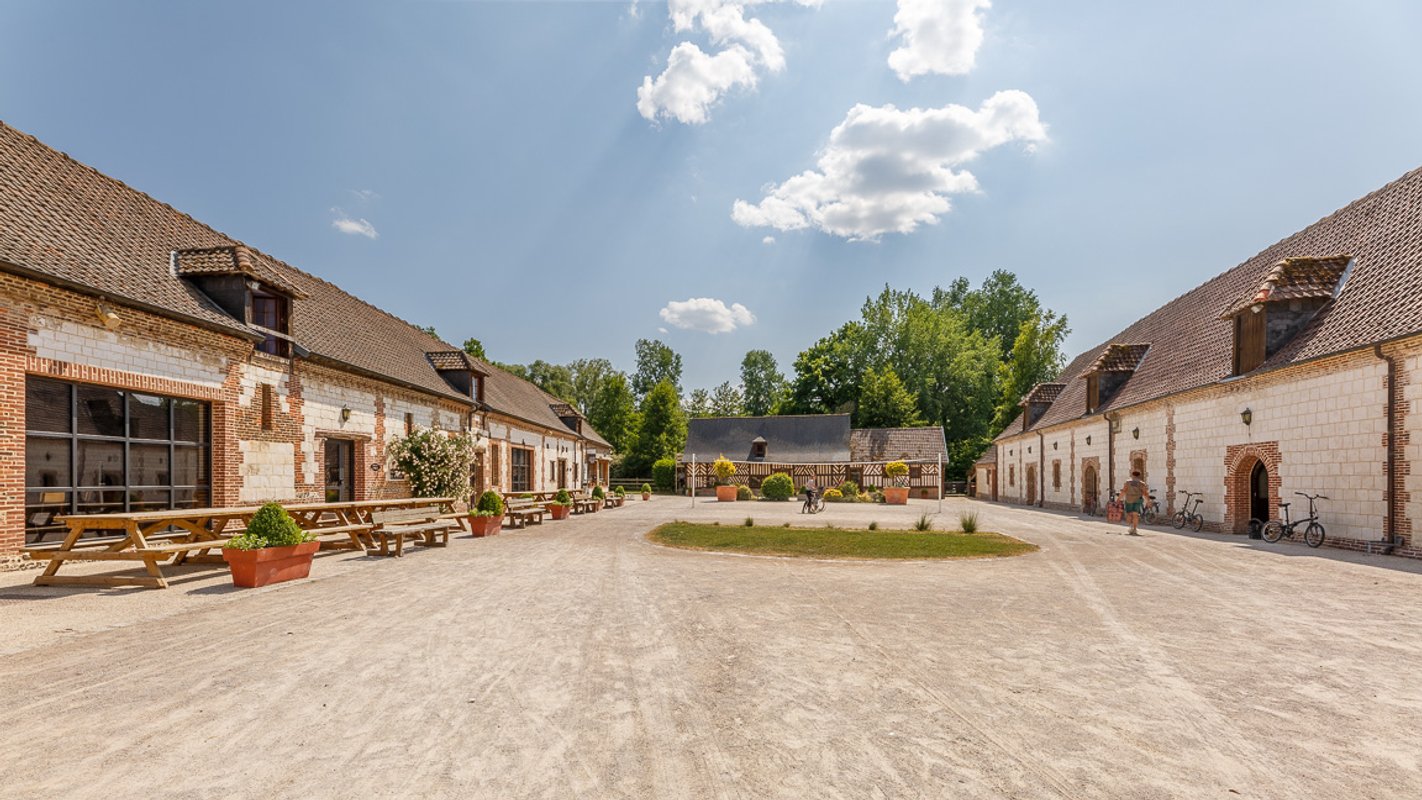Maison sur l'eau 2 à Beauchamps (18)