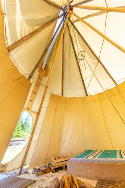 Domaine AbracadaRoom : Les Tipis du Bonheur de Vivre - Image 9