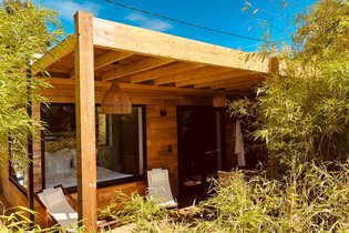 Lodge haut de gamme & bain nordique privatif au bord du Canal de Briare à 1h15 de Paris