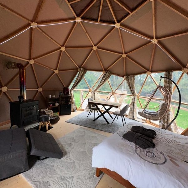 Hébergement AbracadaRoom : Le Grand Dôme et son bain nordique - Image 9