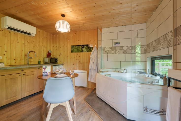 Hébergement AbracadaRoom : Cabane perchée Carpinus & Spa - Image 11