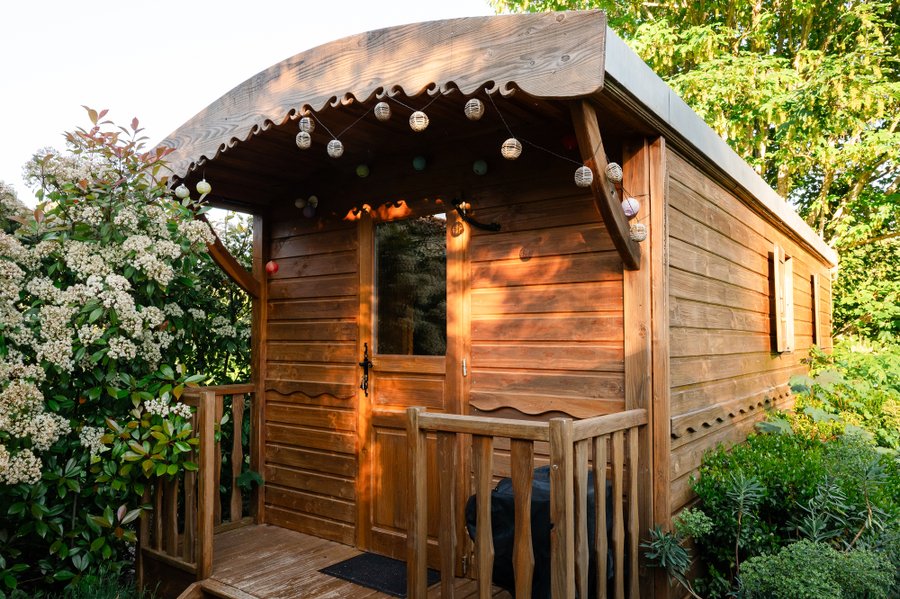 Hébergement AbracadaRoom : Roulotte la Clé du Luberon & SPA - Image 4