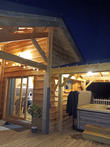 Hébergement AbracadaRoom : La Cabane des Combes & Spa - Image 8