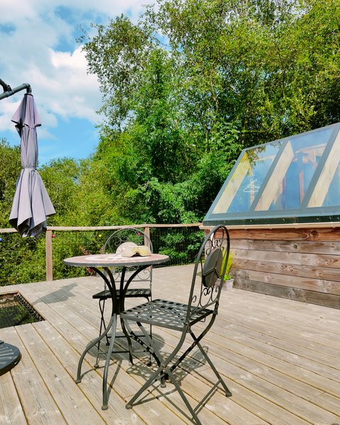 Hébergement AbracadaRoom : Cabane en verre & bain nordique privatif - Image 7