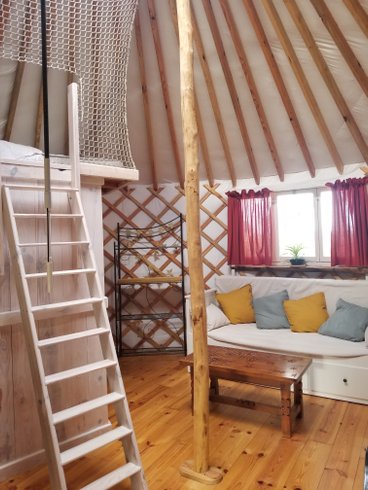 Hébergement AbracadaRoom : Séjour atypique chez Corinne et Jean-Marc - Image 2