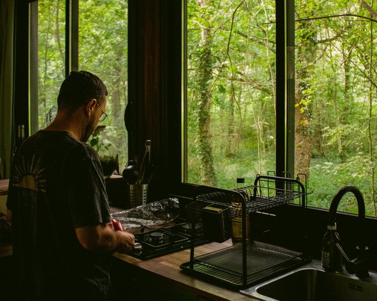 Hébergement AbracadaRoom : Tiny House Lumen & son bain bordelais - Image 22