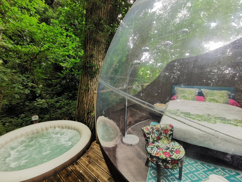 Hébergement AbracadaRoom : La bulle Sterenn et son SPA privatif - Image 2