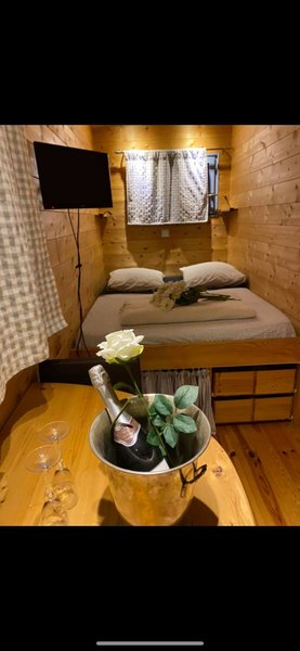 Hébergement AbracadaRoom : La Roulotte de l'écluse de Négra - Image 6