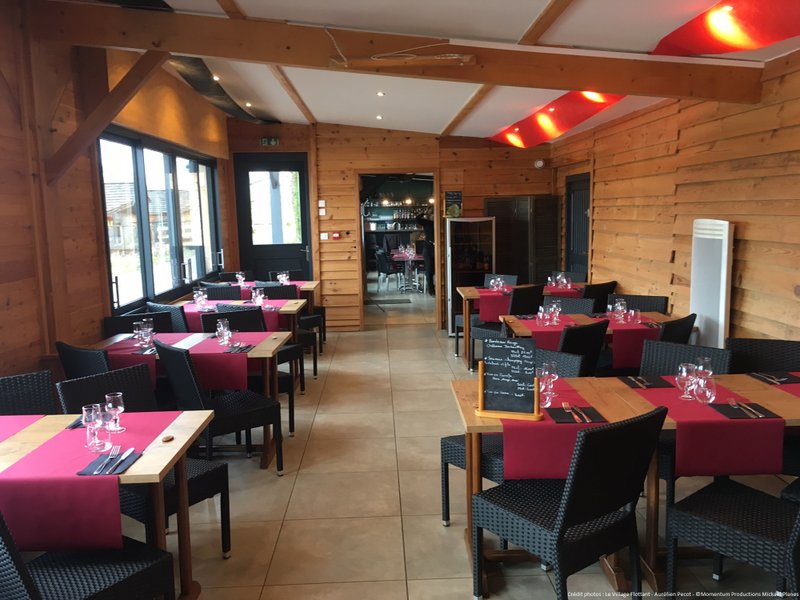 Domaine AbracadaRoom : Village Flottant de Pressac - Image 13