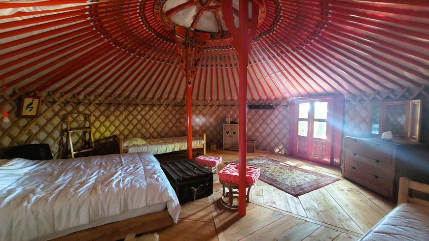 Hébergement AbracadaRoom : Yourte proche des ânes - Image 2