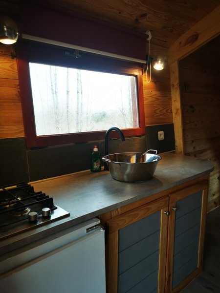 Hébergement AbracadaRoom : Roulotte au calme - Image 3