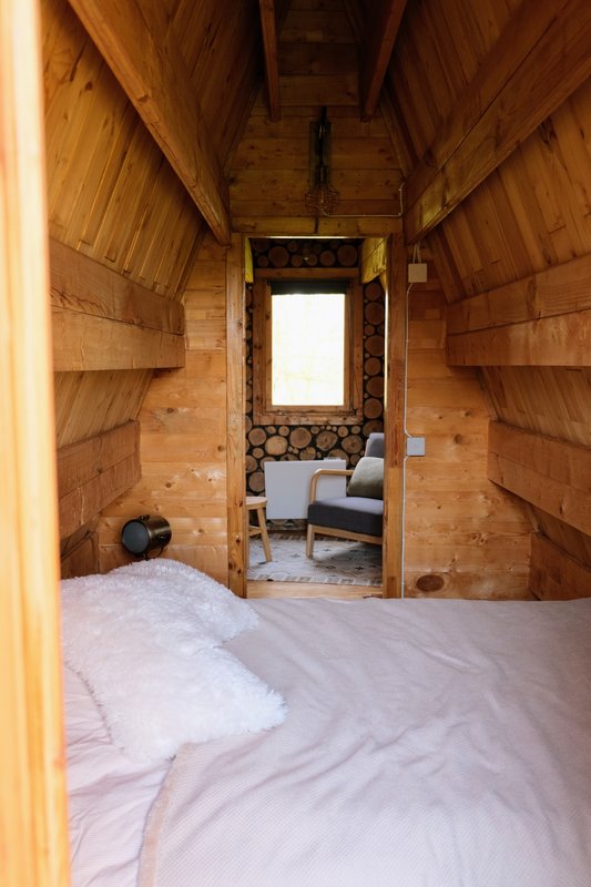 Cabane insolite en A “La Pause Sauvage” à Gisay La Coudre (18)