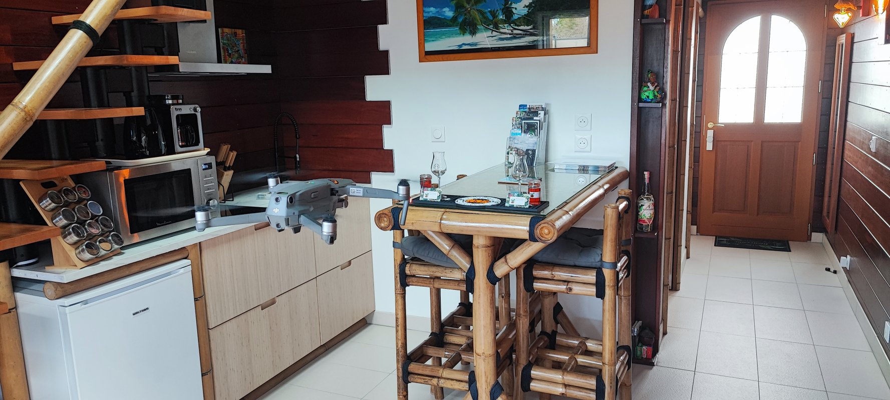La Kaz Rhumantique, Spa & Sauna à La Riviere Saint Sauveur (13)