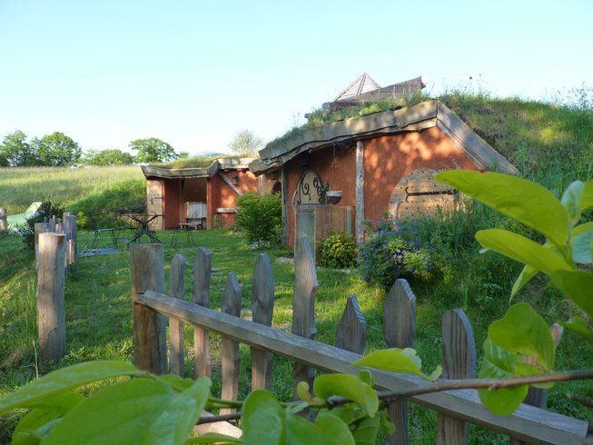 Hébergement AbracadaRoom : La Cabane-Spa Hobbit - Image 1