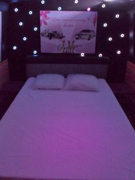Hébergement AbracadaRoom : Le Bus Vip Star – 5 places - Image 10