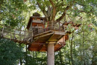 Cabane dans les arbres Gironde