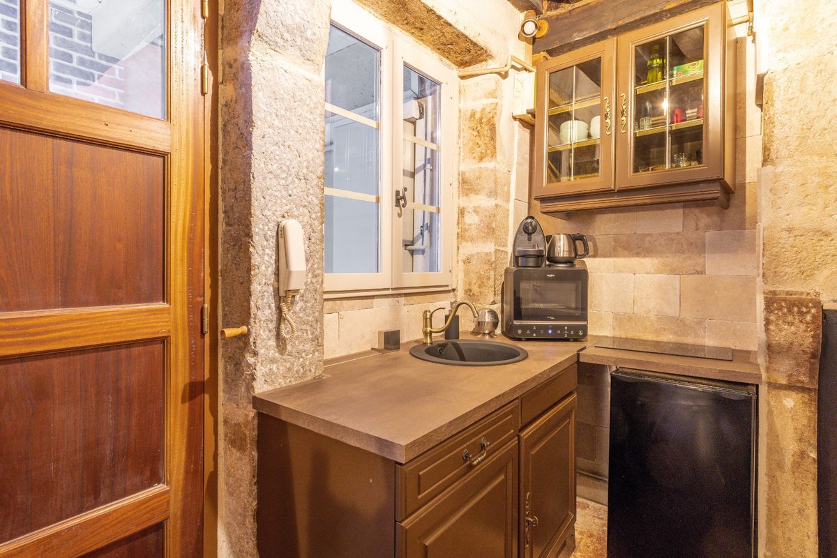 Appartement du sorcier Immersif et mémorable & Parking à Dijon (8)