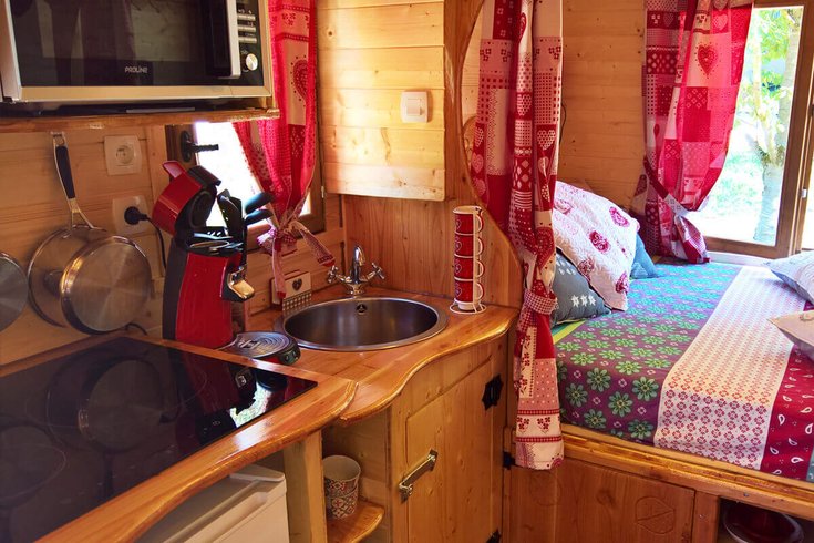 Hébergement AbracadaRoom : Roulotte Romantique du Vercornoix - Image 3