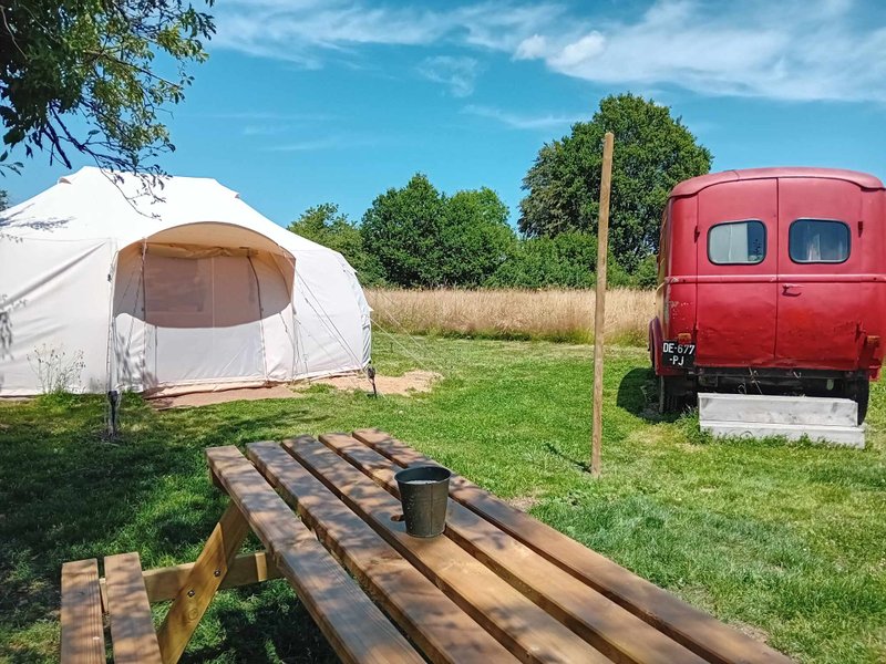 Hébergement AbracadaRoom : Magic bus met glamping tent - Image 23