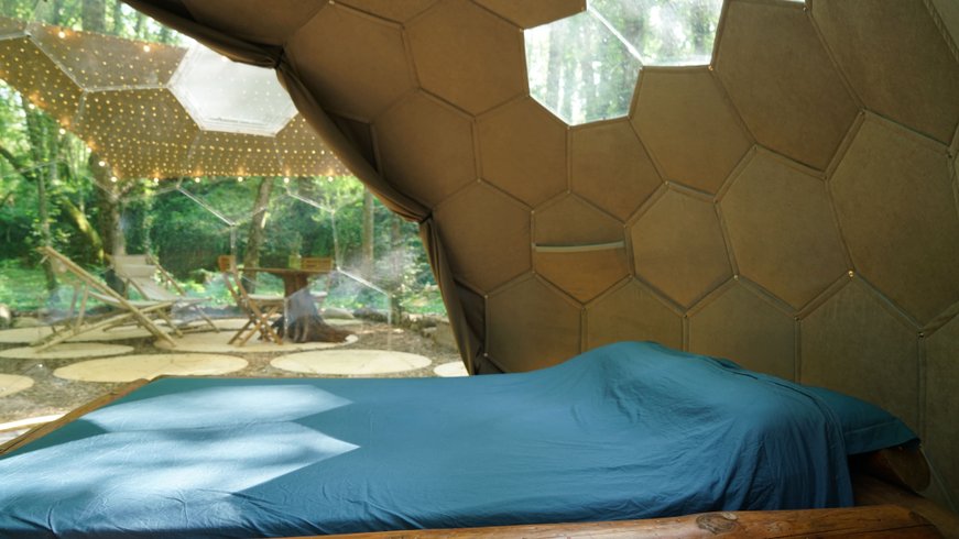 Hébergement AbracadaRoom : Bulle  au coeur des bois- Royaume des Textures - Image 4