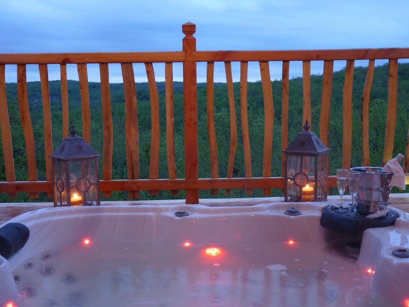 Hébergement AbracadaRoom : La Cabane-Spa des Figuiers - Image 3