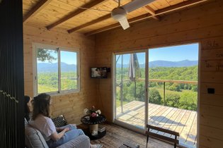 Cabane sous les chênes