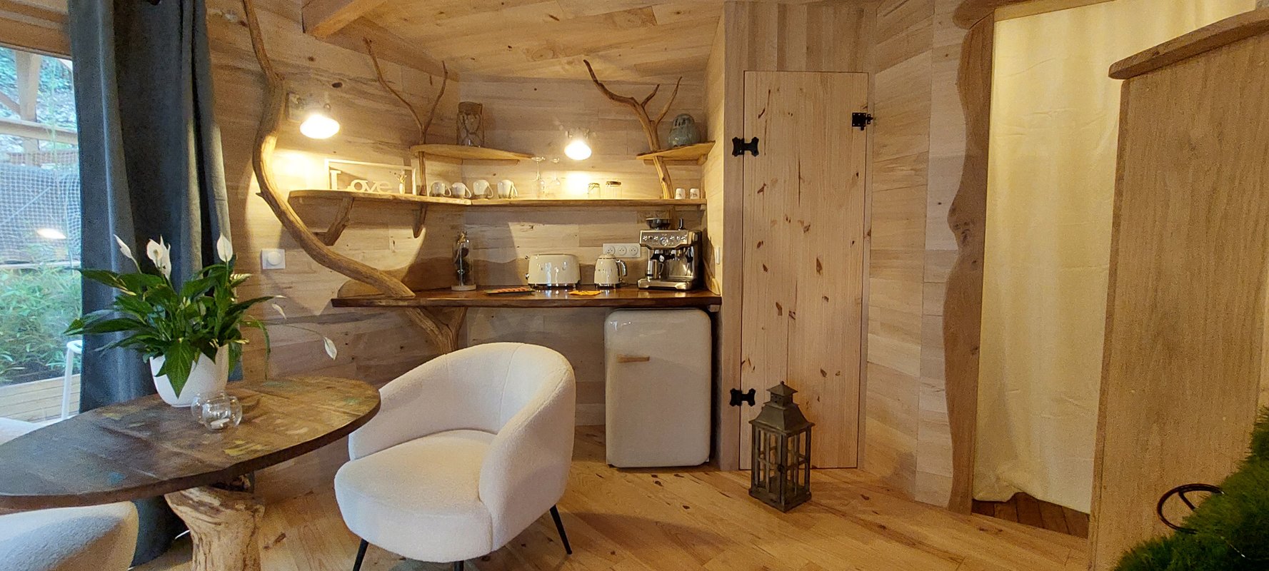 Cabane perchée GAIA & Spa à Sarrant (33)