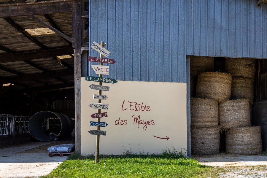 Domaine AbracadaRoom : Un Lit au Pré - L’étable des Mauges en Anjou - Image 8