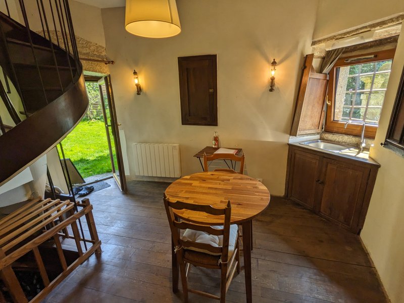 Hébergement AbracadaRoom : La tour médiévale du Château de la Carrée - Image 8