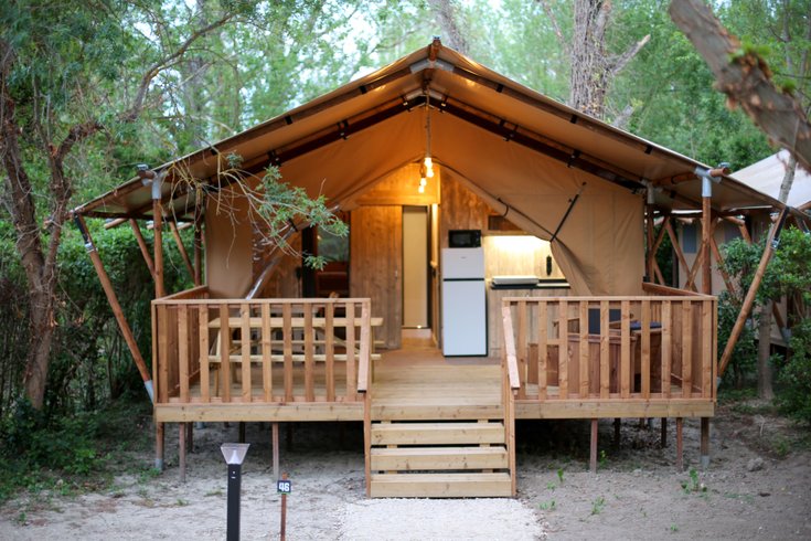 Domaine AbracadaRoom : Lodges & Nature - Camping les 2 Rhône - Image 2