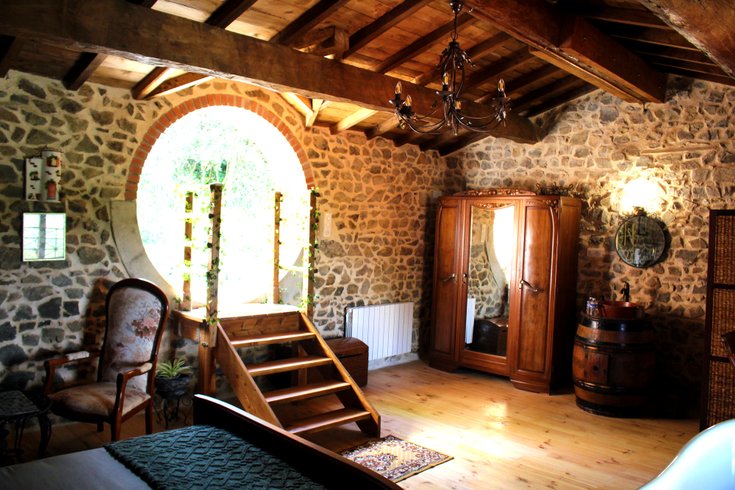 Domaine AbracadaRoom : Nuit de légende en Beaujolais - Image 21