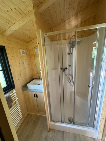 Hébergement AbracadaRoom : Chalet cosy sur pilotis - Image 4