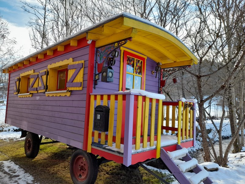 Hébergement AbracadaRoom : La Roulotte Charlotte - Image 1