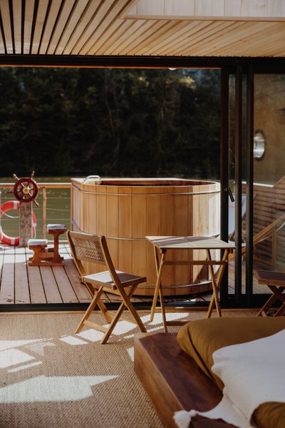 Hébergement AbracadaRoom : Bateau Cabane SPA - Image 3