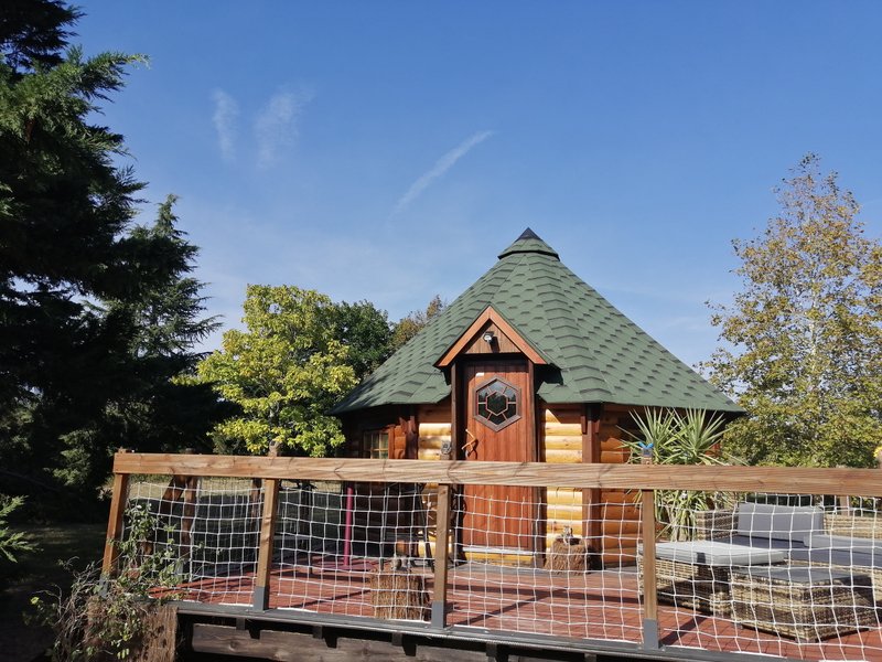 Domaine AbracadaRoom : A l'abri des cyprès - Image 3