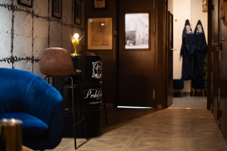 Hébergement AbracadaRoom : Prohibition - Love, Atypique room & Spa & Sauna - Image 25