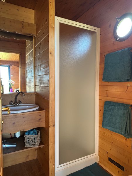 Hébergement AbracadaRoom : Roulotte Lily - Image 5