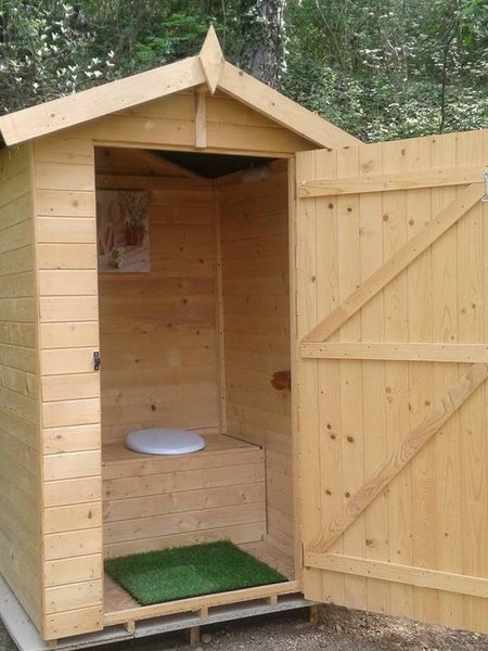 entree-sanitaire-bulle-nymphes-mas-des-pins