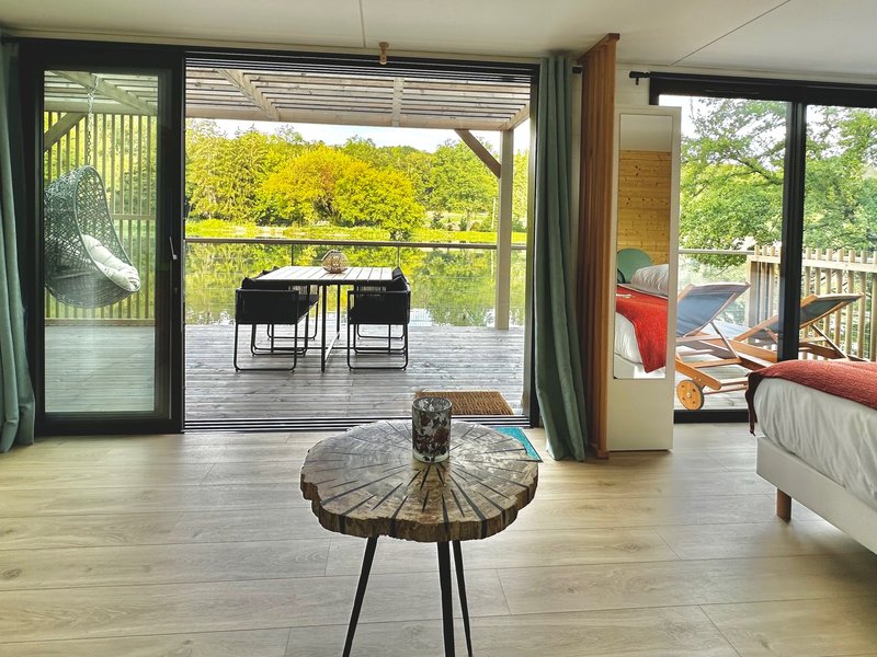 Hébergement AbracadaRoom : Cabane sur l'eau : L’Õthentique - Image 11