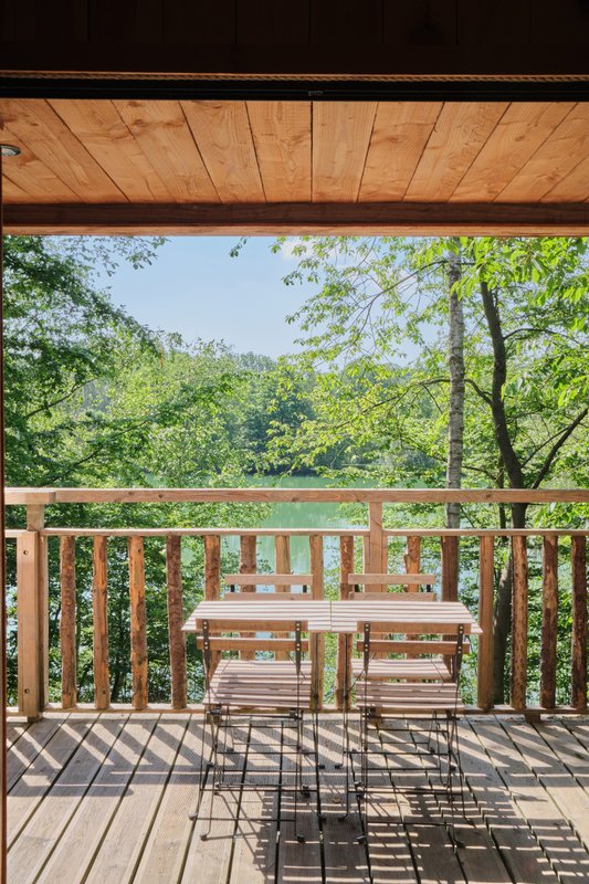Cabanes Familles Spa au Bord de l'Eau à St-Léger-Aux-Bois (11)