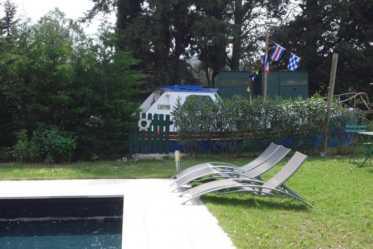 Hébergement AbracadaRoom : Le Bateau du Mas d'Acanthe - Image 3