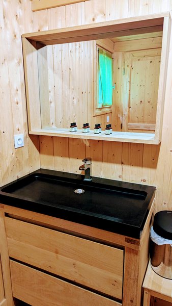 Domaine AbracadaRoom : Cabanes de Serrières - Image 27